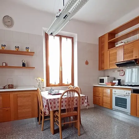 Lucia's House Appartement *
